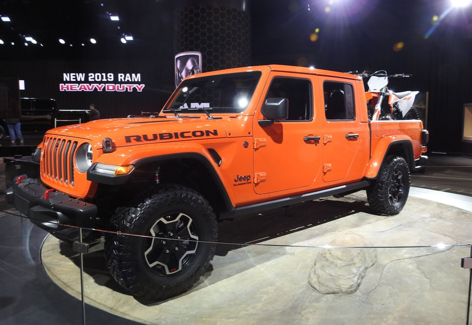Jeep Gladiator Mid-Size Pickup Truck NAIAS Detroit Auto Show 2019